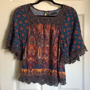 Forever 21 Floral Blouse size small like new